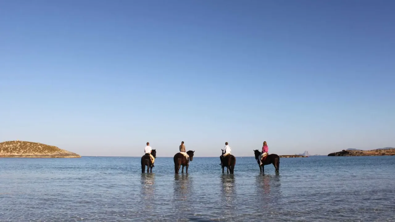 A caballo